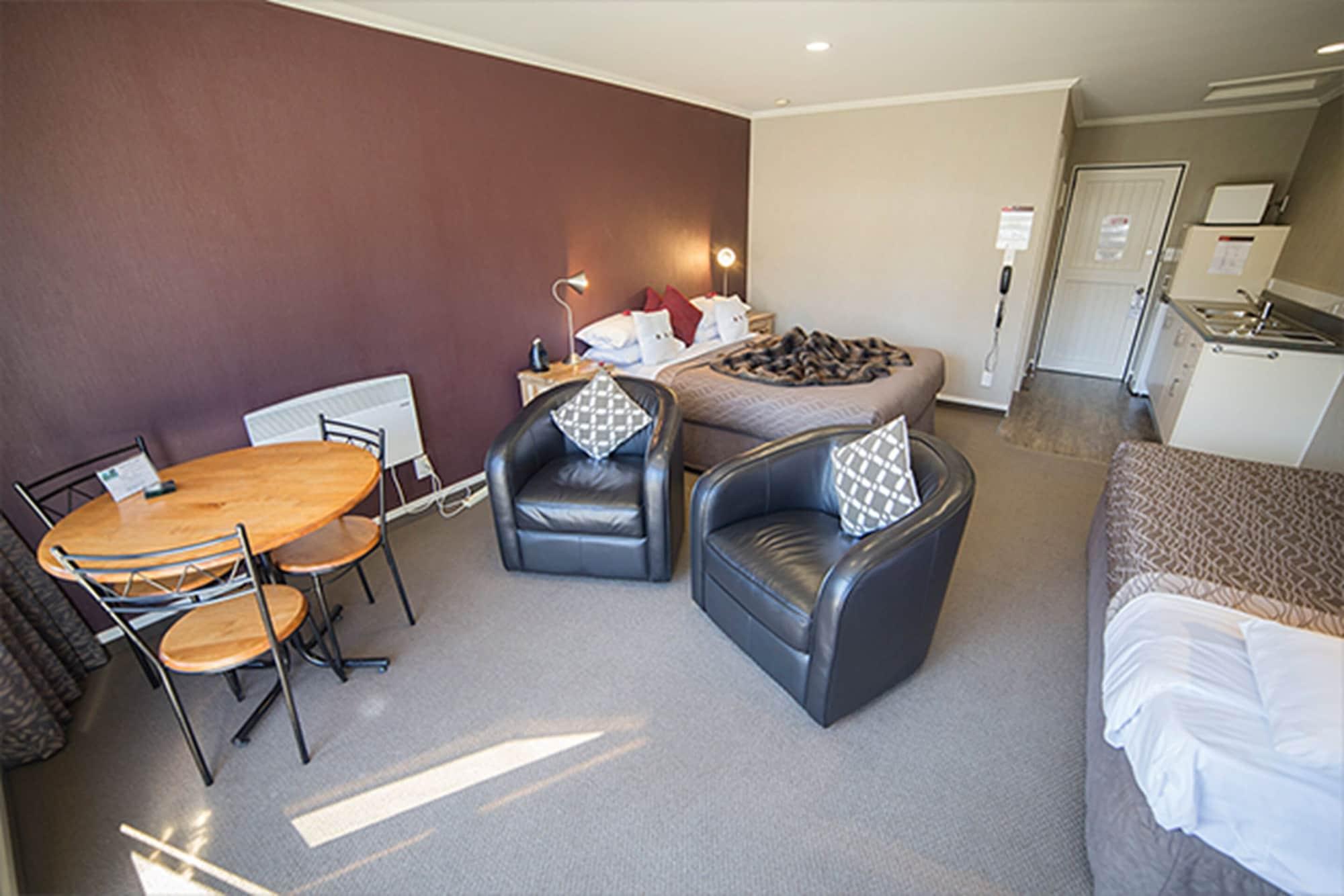 Lakefront Lodge Te Anau Exterior foto